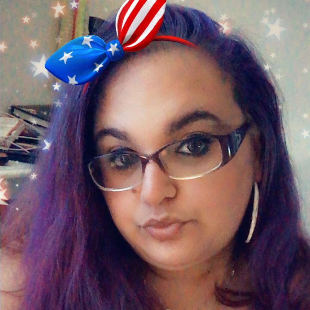 Meet your Posher, Jennifer